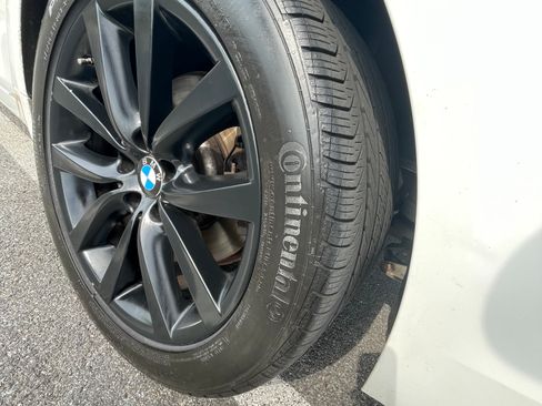 Used 2013 BMW 740Li RWD image 14