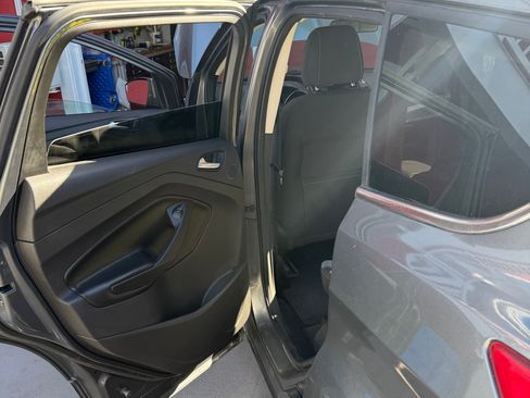 Used 2014 Ford Escape SE w/ Equipment Group 201A image 9