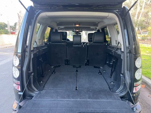 Used 2015 Land Rover LR4 HSE LUX AWD/4WD image 17