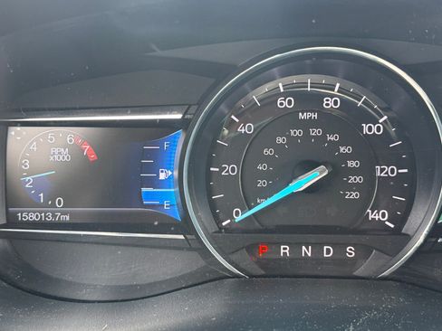 Used 2016 Ford Explorer Limited w/ Equipment Group 301A AWD/4WD image 13