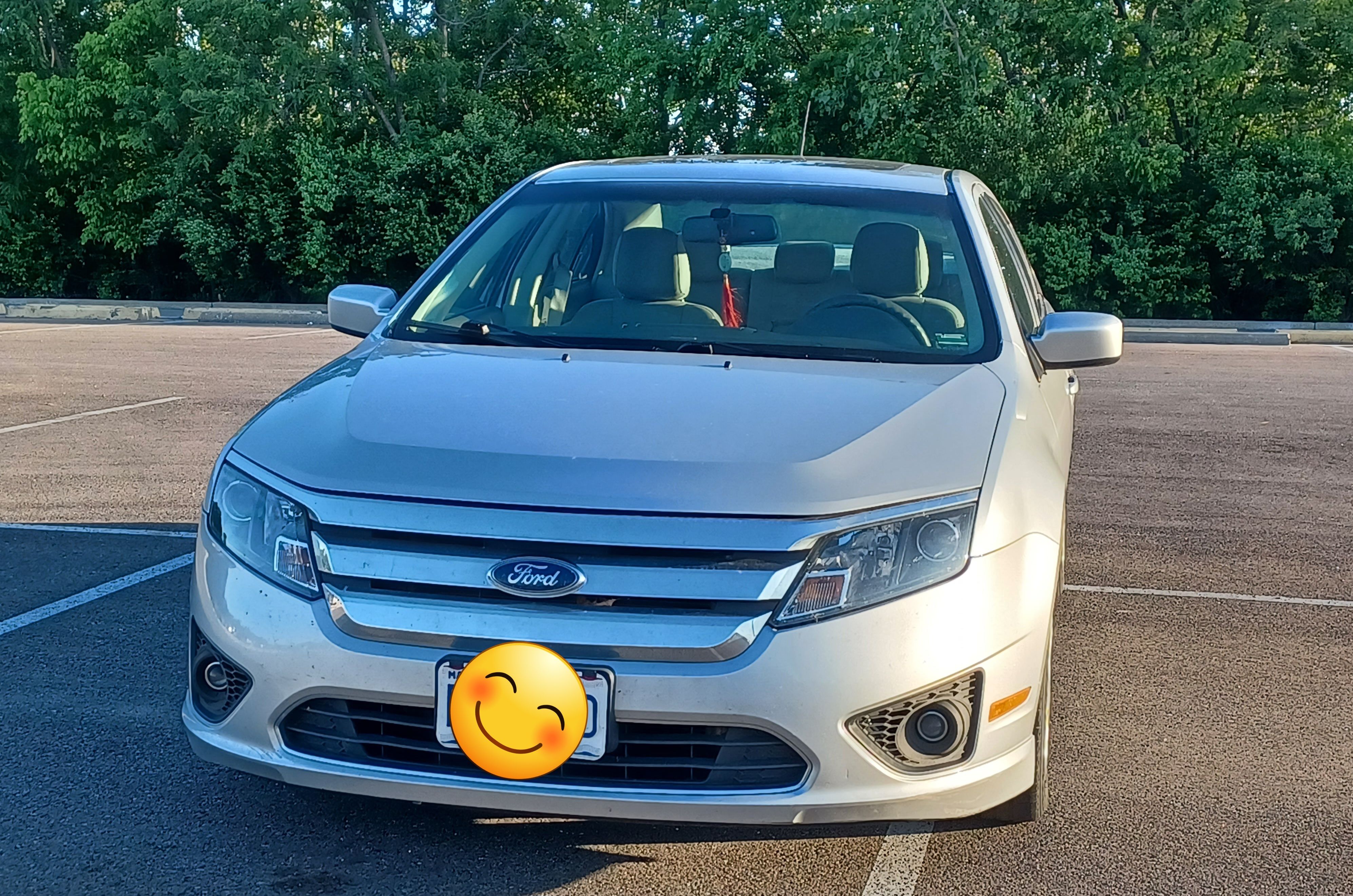 Used 2010 Ford Fusion SE FWD image 4