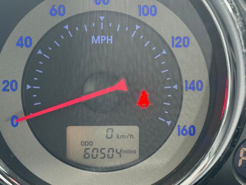 Used 2009 Mitsubishi Eclipse GS image 2