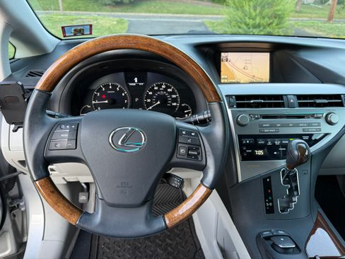 Used 2010 Lexus RX 350 AWD image 11