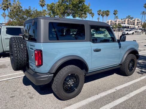 Used 2023 Ford Bronco Black Diamond image 10
