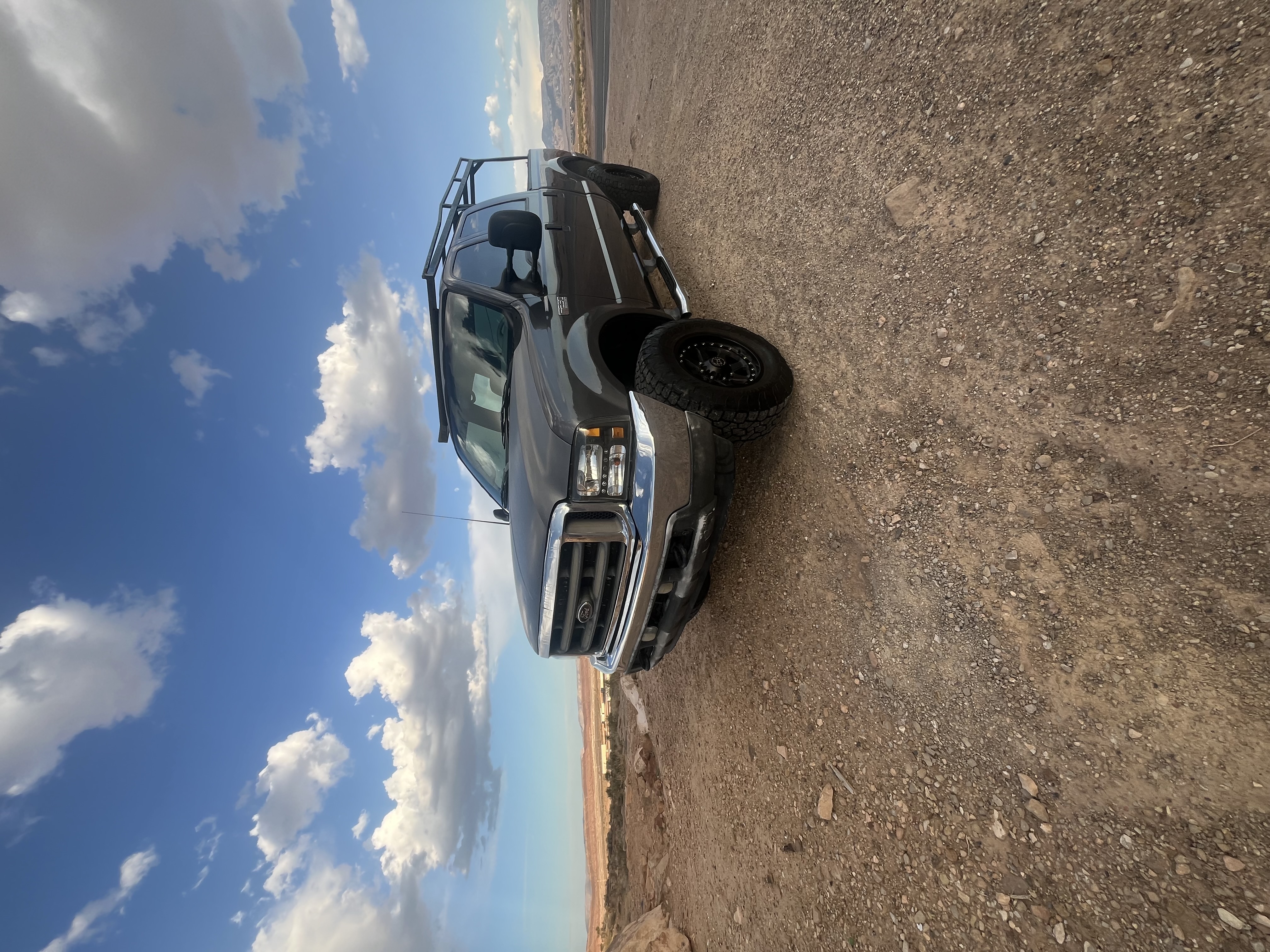 Used 2002 Ford F250 4x4 Crew Cab Super Duty image 2