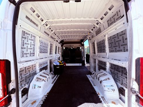 Used 2021 RAM ProMaster 2500 image 23