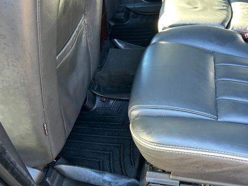 Used 2014 Volvo XC90 3.2 w/ Climate Package image 10