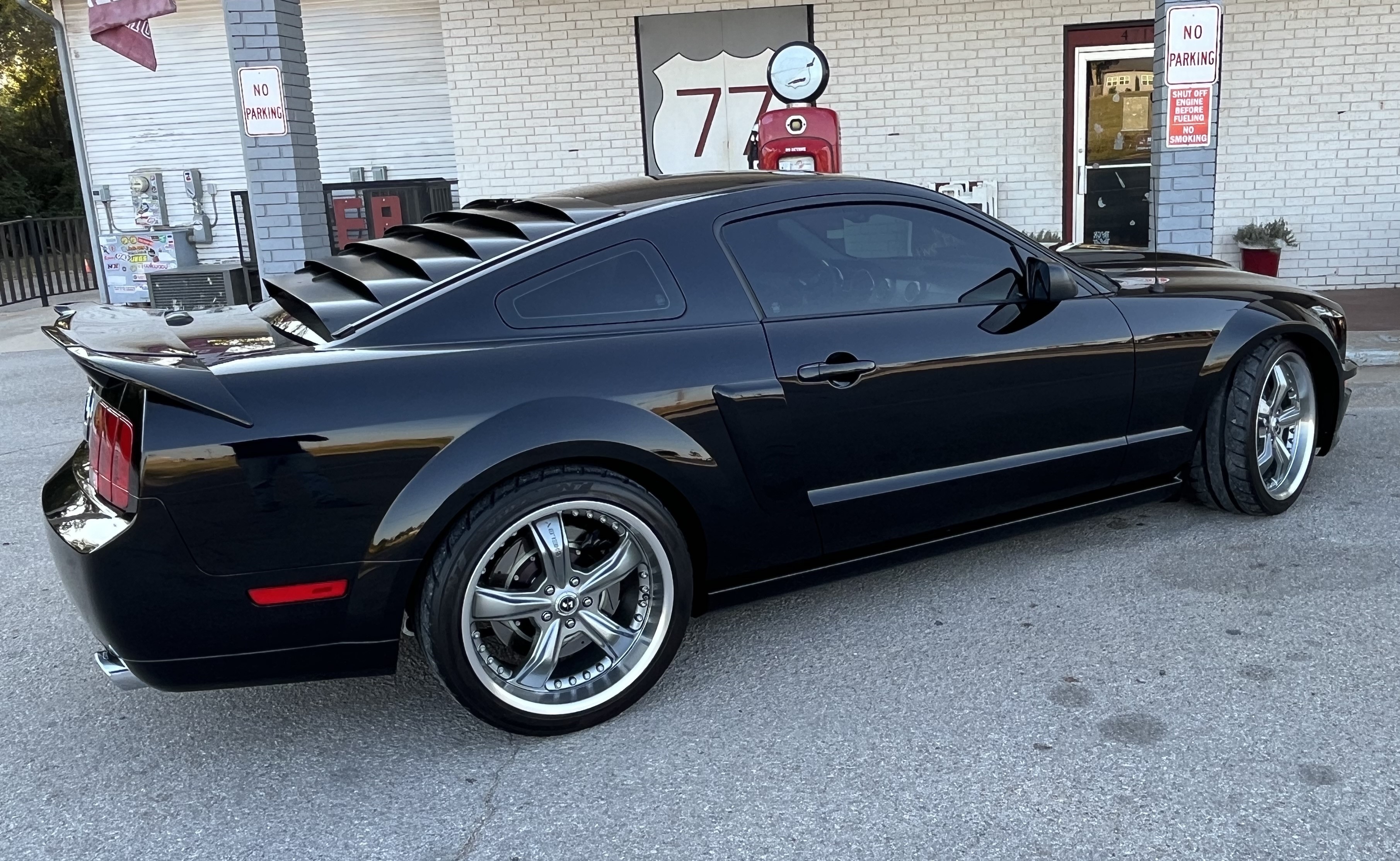 Used 2007 Ford Mustang GT Premium RWD image 1
