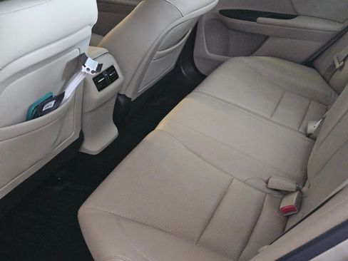 Used 2013 Honda Accord EX-L image 9