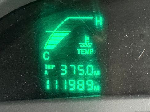 Used 2004 Cadillac De Ville Sedan image 12