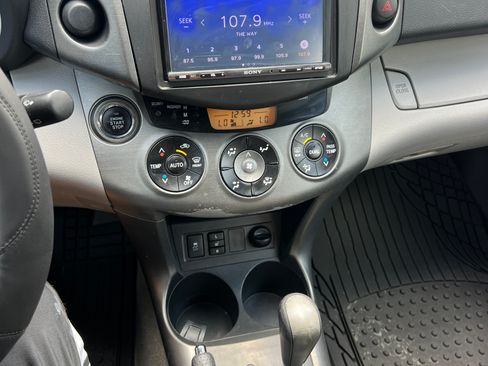 Used 2010 Toyota RAV4 Limited image 20