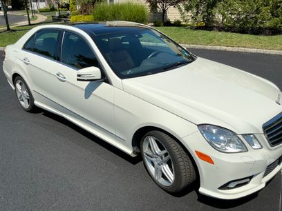 Used 2011 Mercedes-Benz E 550 4MATIC Sedan