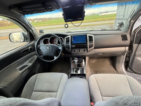 Used 2005 Toyota Tacoma 4x4 Double Cab image 5