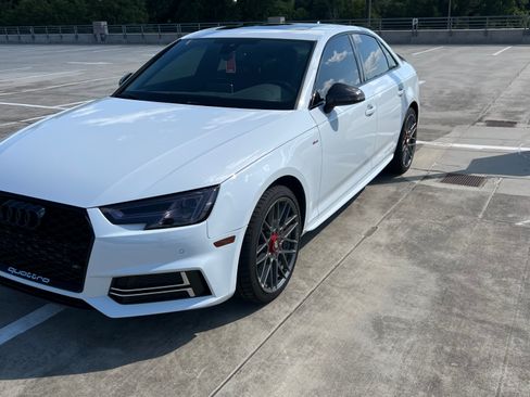 Used 2018 Audi A4 2.0T Premium Plus w/ Premium Plus Package AWD/4WD image 8