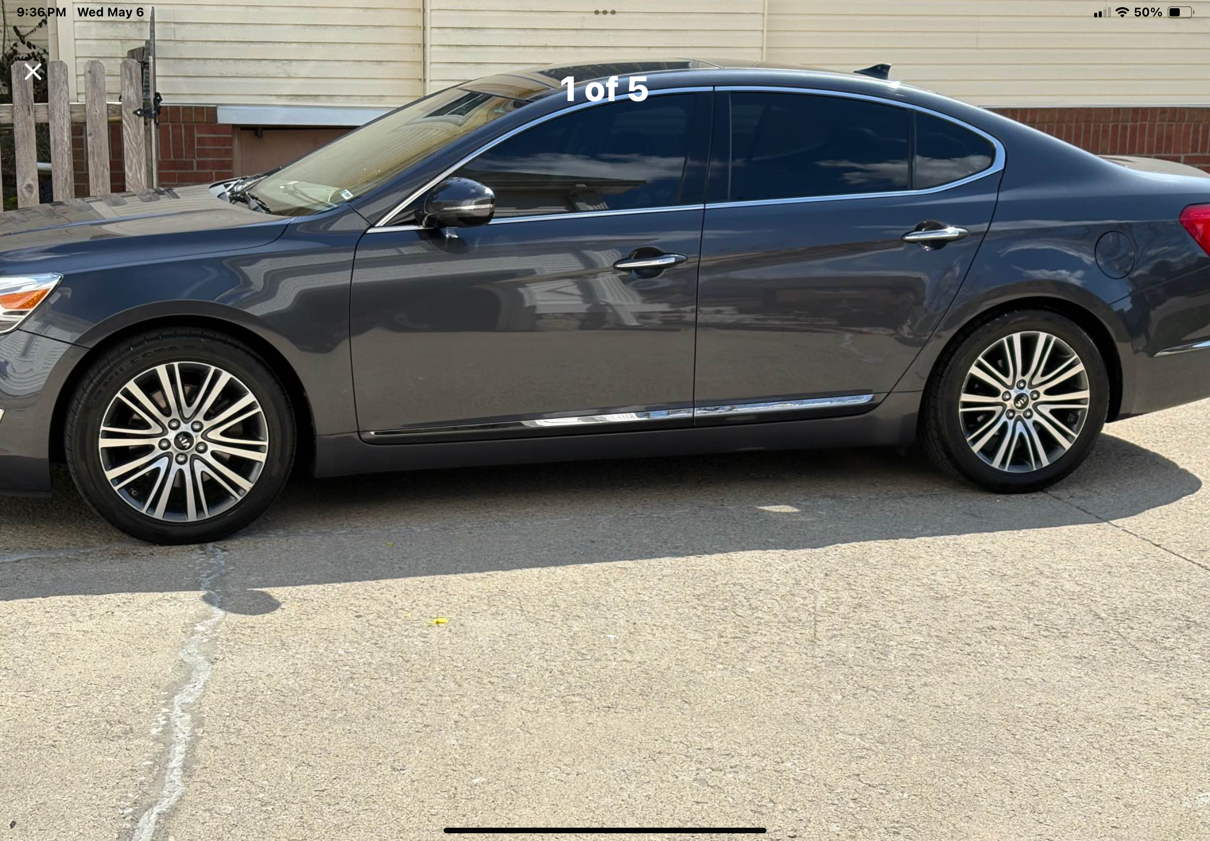 Used 2015 Kia Cadenza Premium FWD image 1