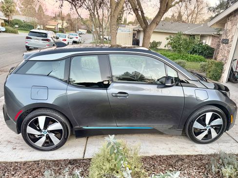 Used 2020 BMW i3 w/ Range Extender image 1