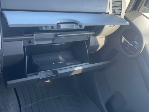 Used 2013 Nissan Xterra S image 13