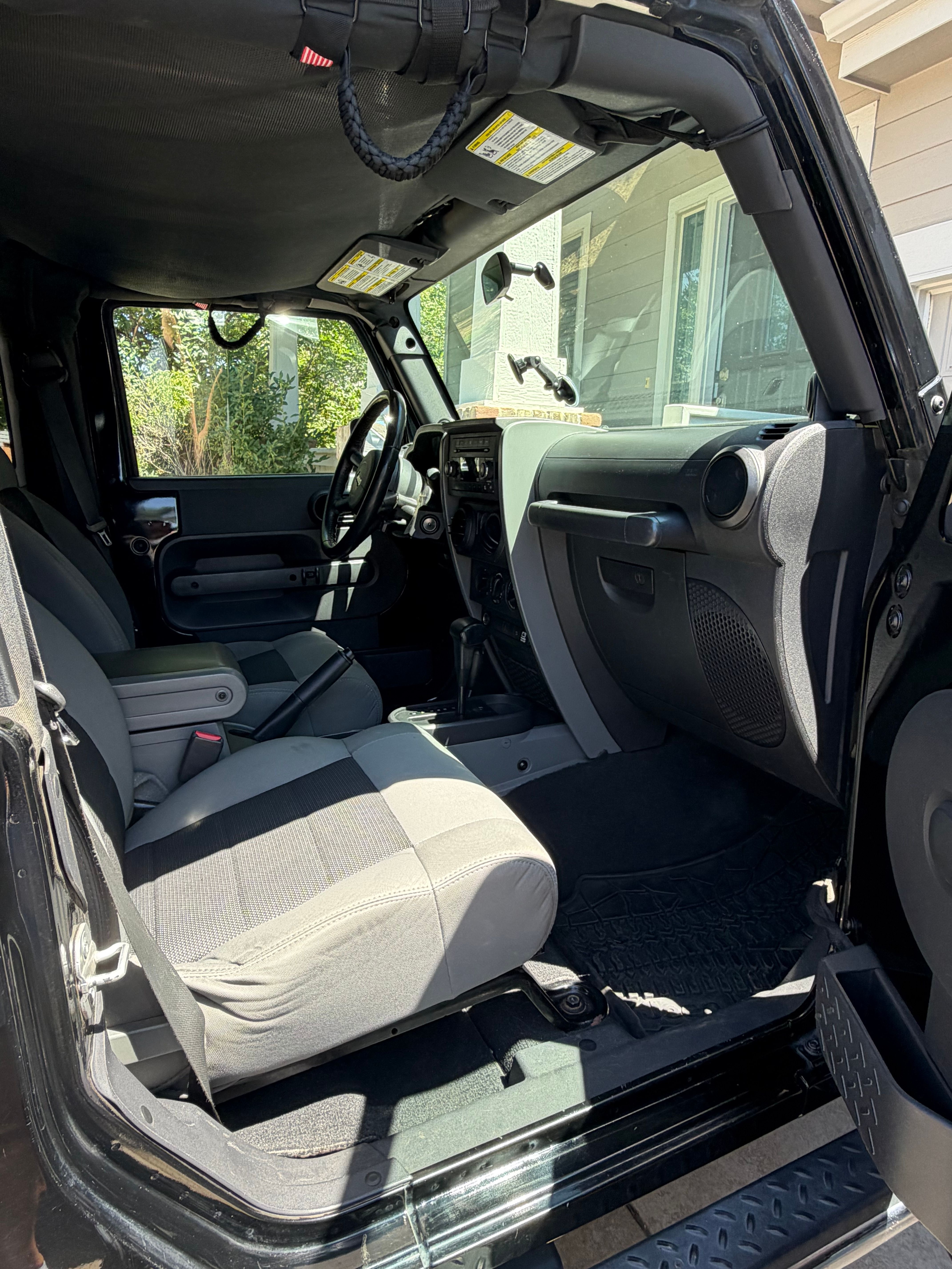 Used 2009 Jeep Wrangler X AWD/4WD image 9