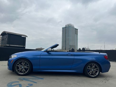 Used 2016 BMW M235i Convertible RWD image 5