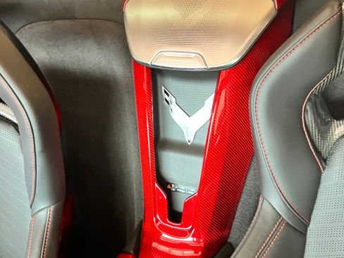 Used 2022 Chevrolet Corvette Stingray Premium Conv w/ Z51 Performance Package image 9