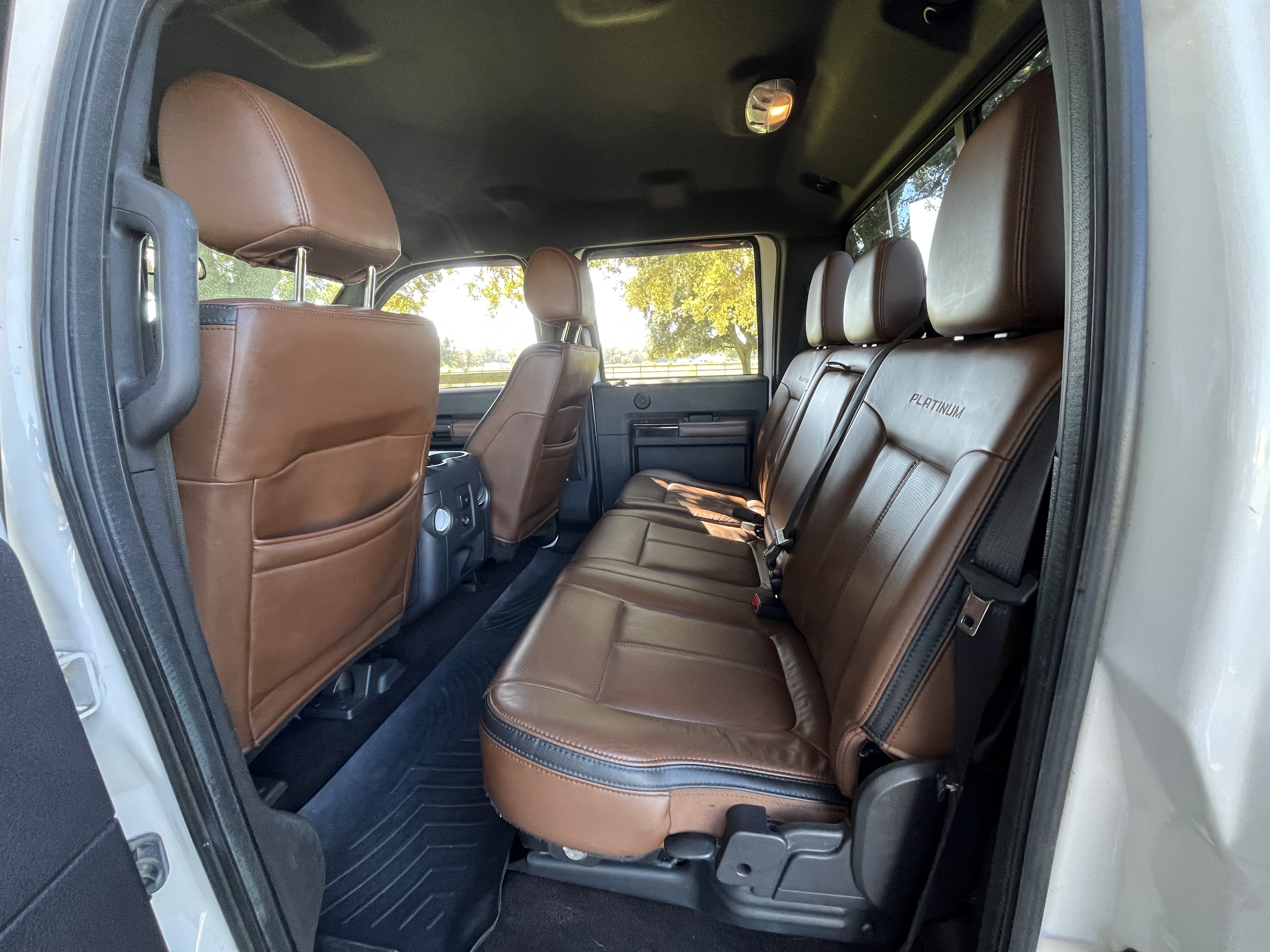 Used 2016 Ford F350 Platinum AWD/4WD image 6