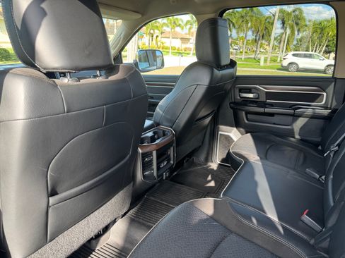 Used 2022 RAM 2500 Laramie image 11
