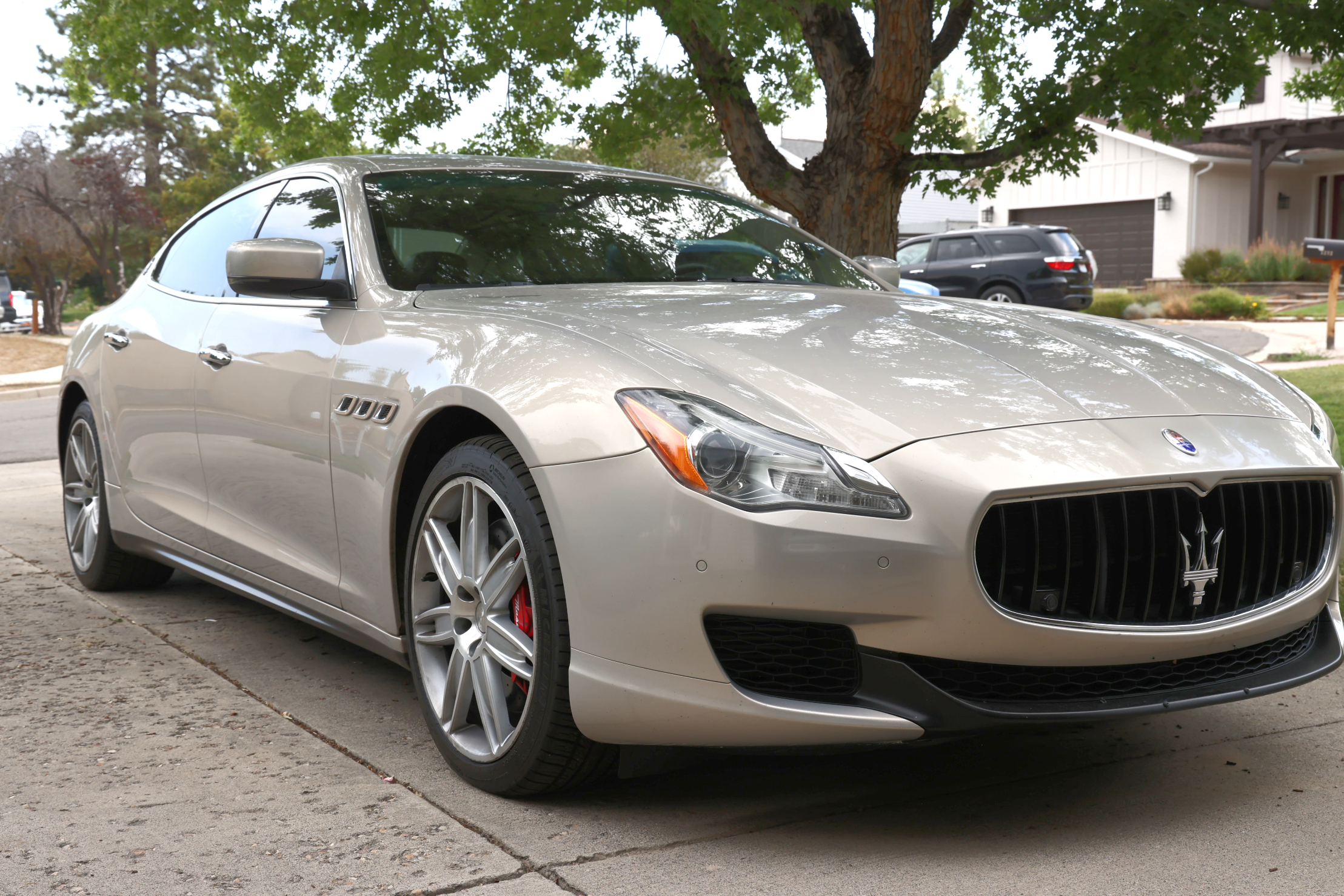 Used 2014 Maserati Quattroporte GTS RWD image 4