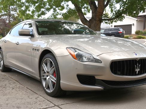 Used 2014 Maserati Quattroporte GTS RWD image 4