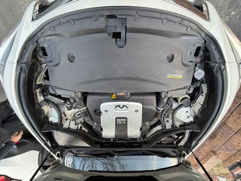 Used 2015 INFINITI Q70 3.7 w/ Sport Package image 11