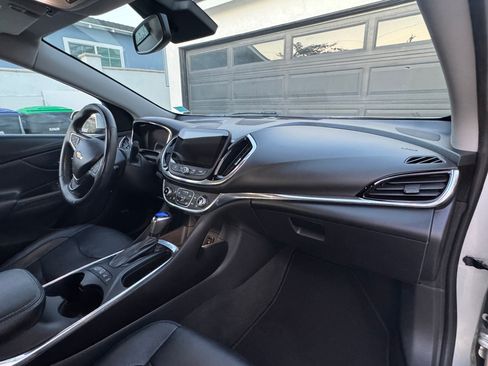 Used 2016 Chevrolet Volt Premier w/ Driver Confidence Package image 15