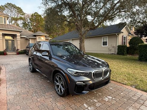 Used 2019 BMW X5 xDrive40i w/ M Sport Package image 16