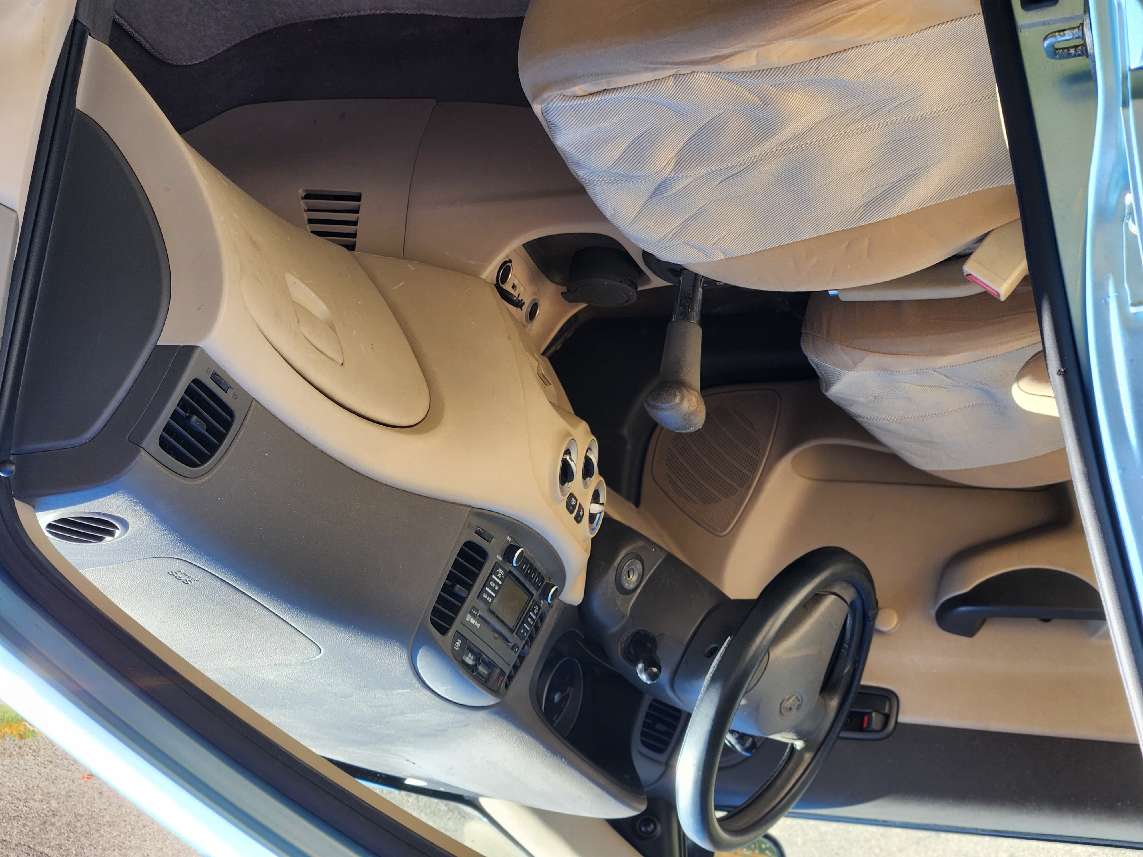 Used 2010 Hyundai Accent GLS FWD image 10