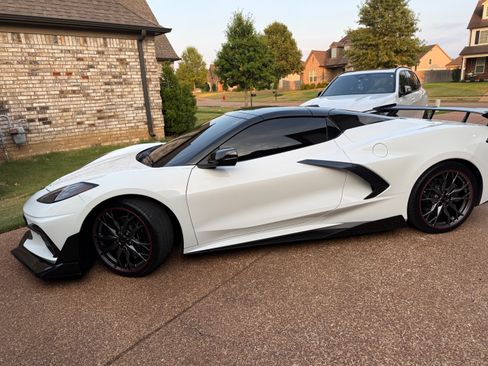 Used 2023 Chevrolet Corvette Stingray Convertible w/ 1LT image 10