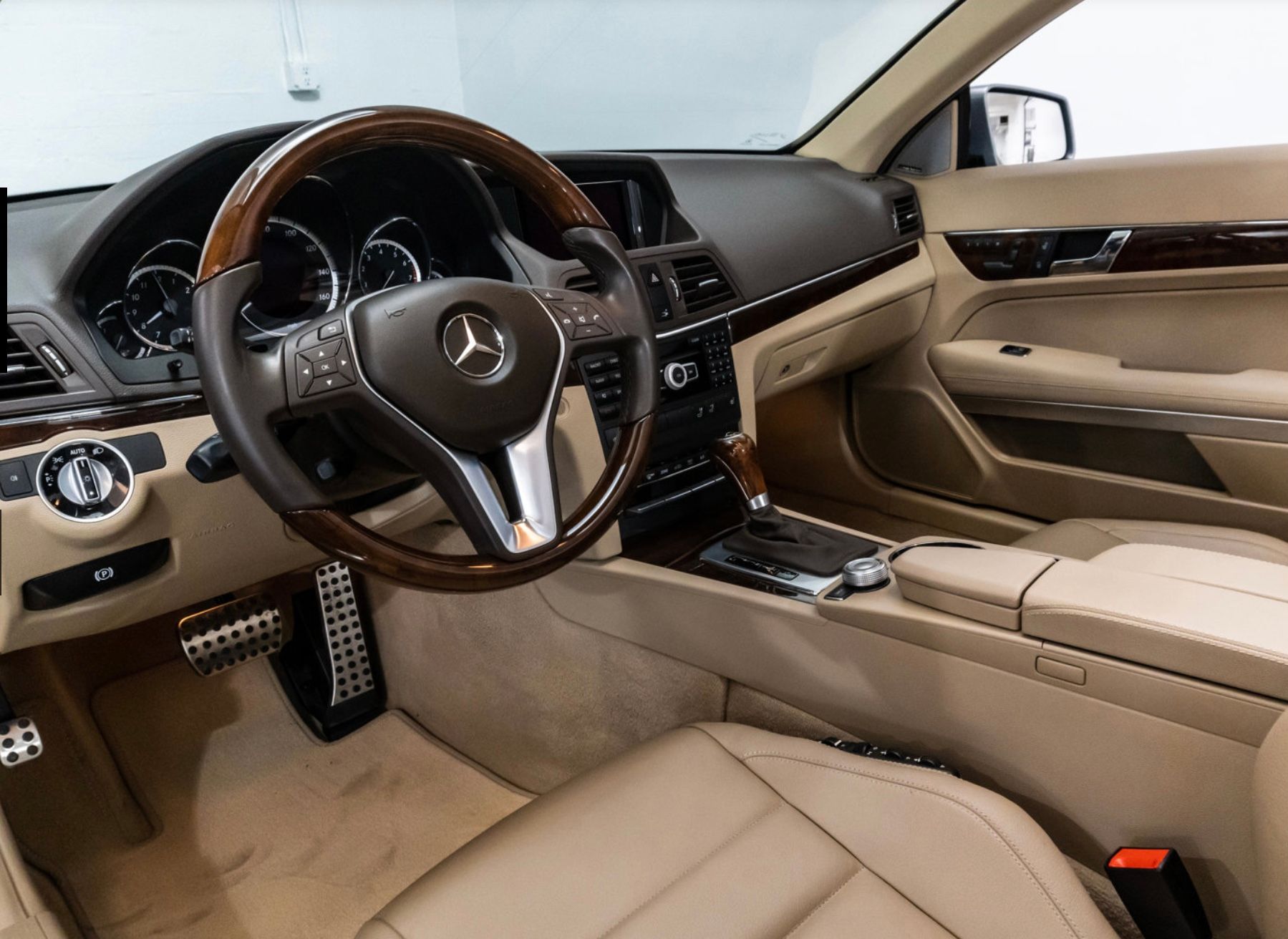 Used 2012 Mercedes-Benz E 350 Cabriolet image 12
