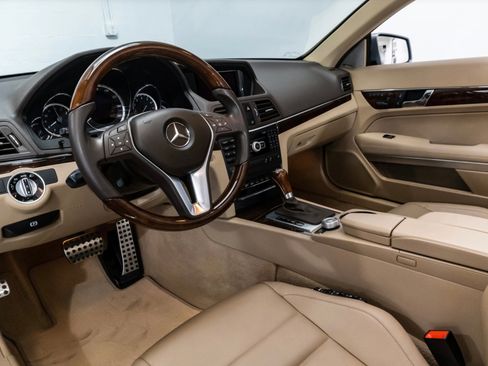 Used 2012 Mercedes-Benz E 350 Cabriolet image 12