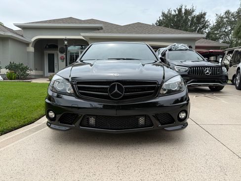 Used 2011 Mercedes-Benz C 63 AMG Sedan image 5