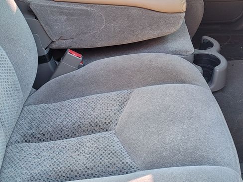 Used 2006 Chevrolet Avalanche LS w/ Avalanche South-West Package image 2