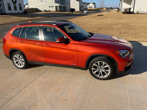 Used 2013 BMW X1 xDrive28i image 4