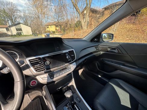 Used 2014 Honda Accord EX-L image 11