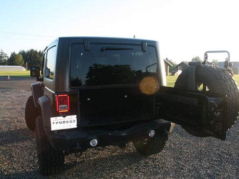 Used 2014 Jeep Wrangler Sport w/ Quick Order Package 23S AWD/4WD image 11