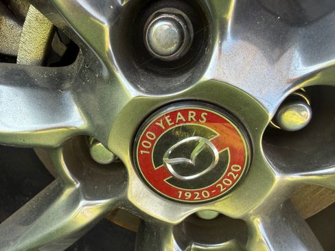 Used 2020 MAZDA MX-5 Miata RF 100th Anniversary image 5