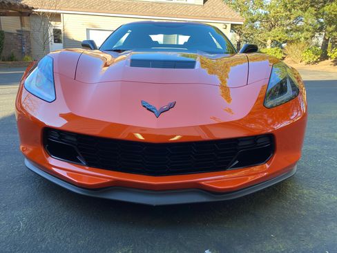 Used 2019 Chevrolet Corvette Grand Sport w/ Carbon Flash Badge Package RWD image 10