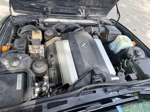Used 1994 BMW 740i RWD image 5