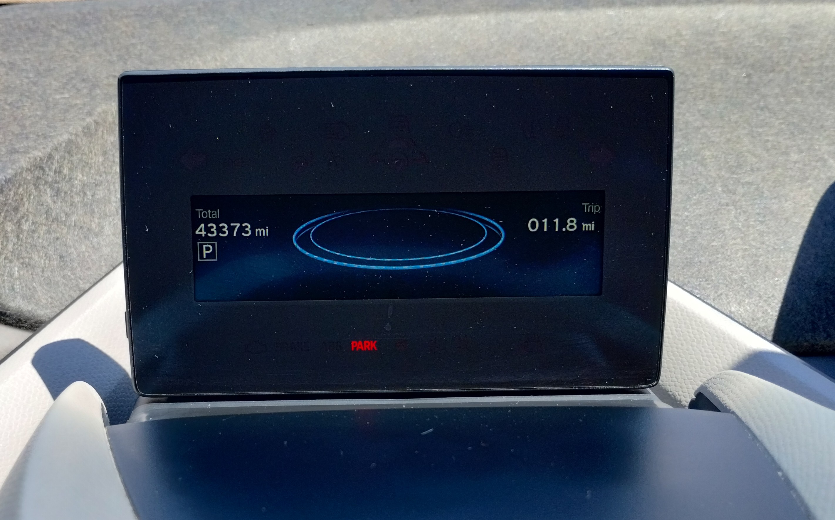 Used 2015 BMW i3 w/ Range Extender RWD image 12