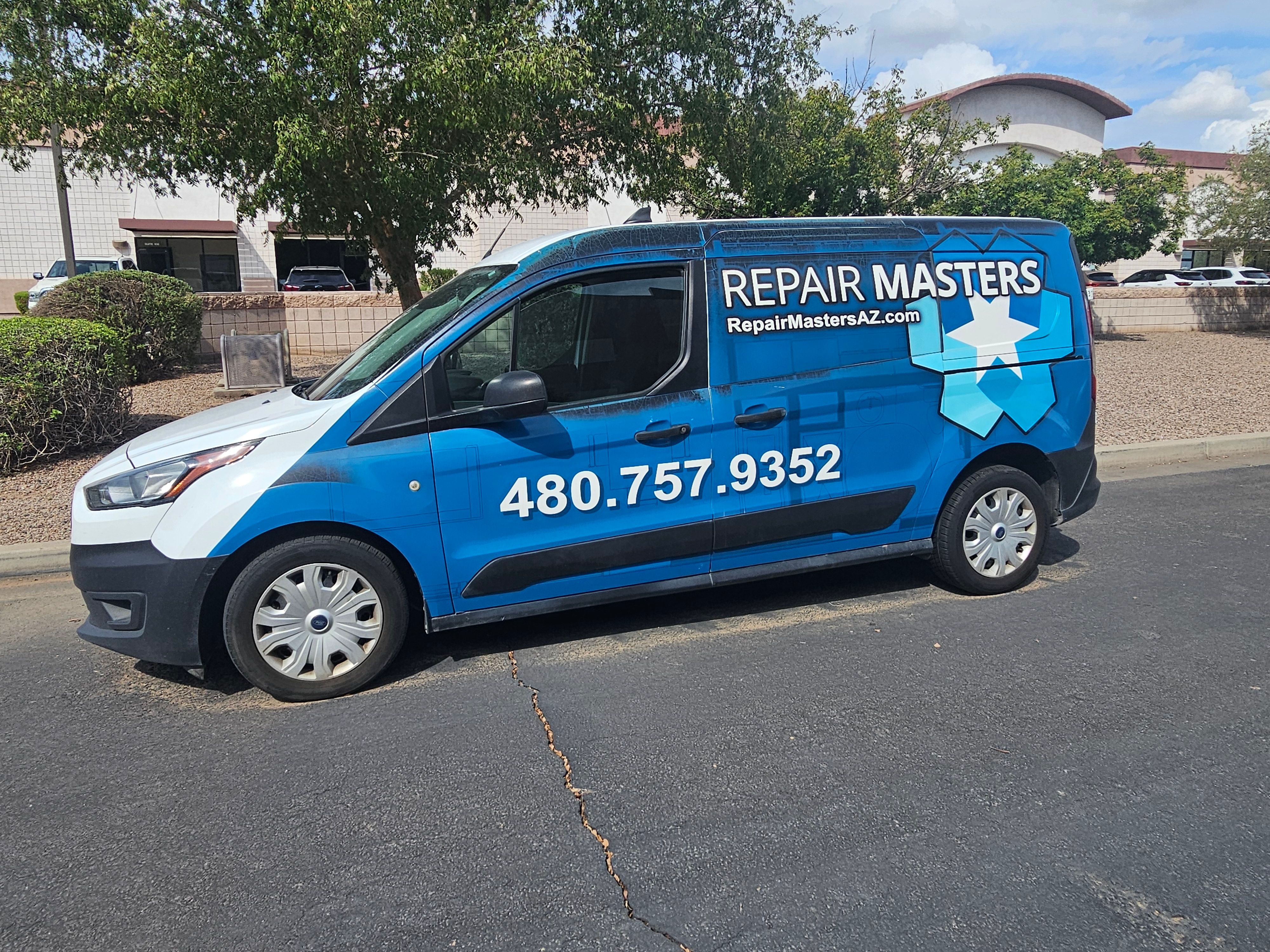 Used 2022 Ford Transit Connect XL FWD image 4