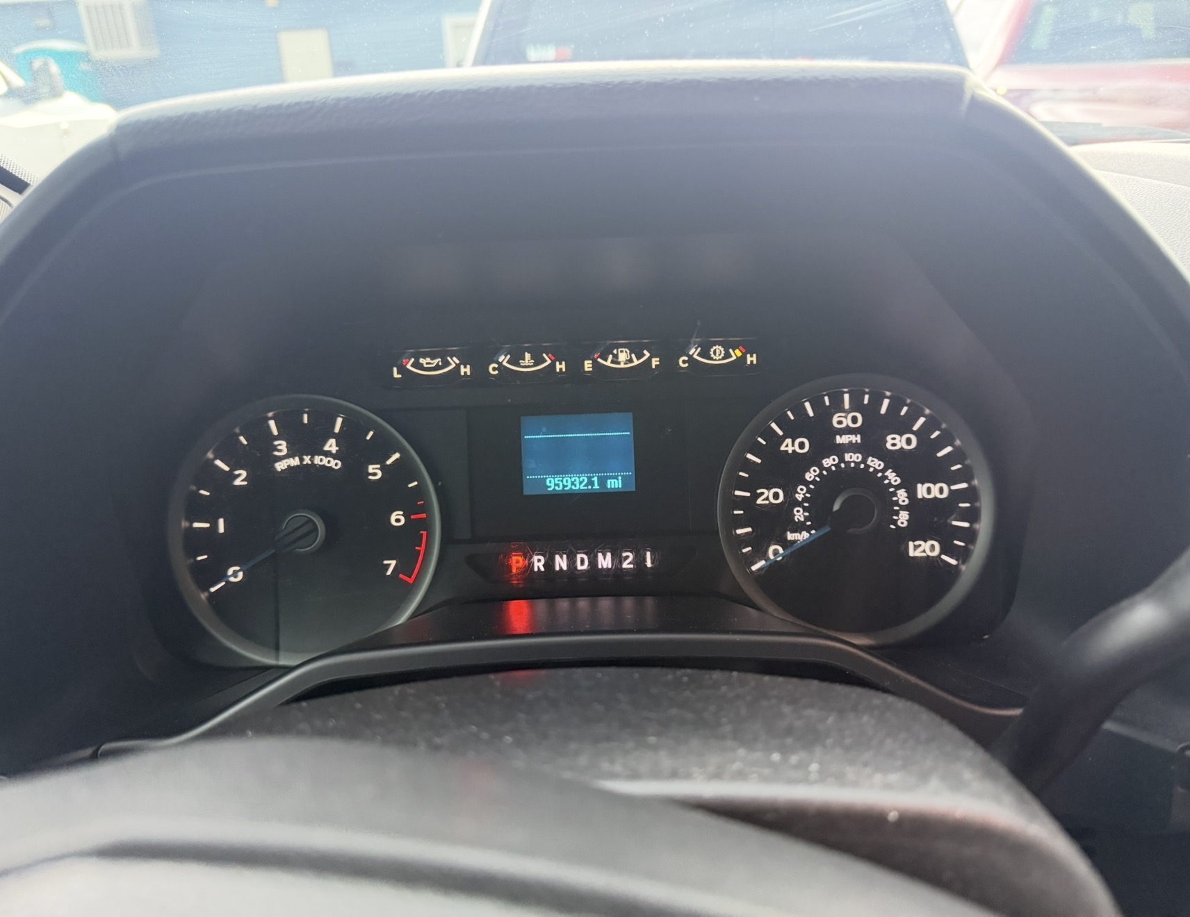 Used 2017 Ford F150 XLT AWD/4WD image 9