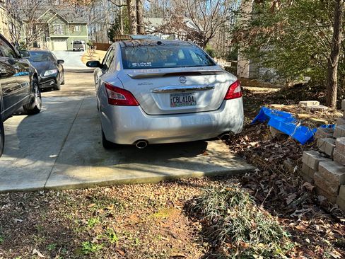 Used 2011 Nissan Maxima 3.5 SV w/ Premium Pkg image 5