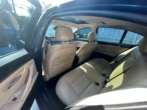 Used 2016 BMW 528i xDrive Sedan image 16