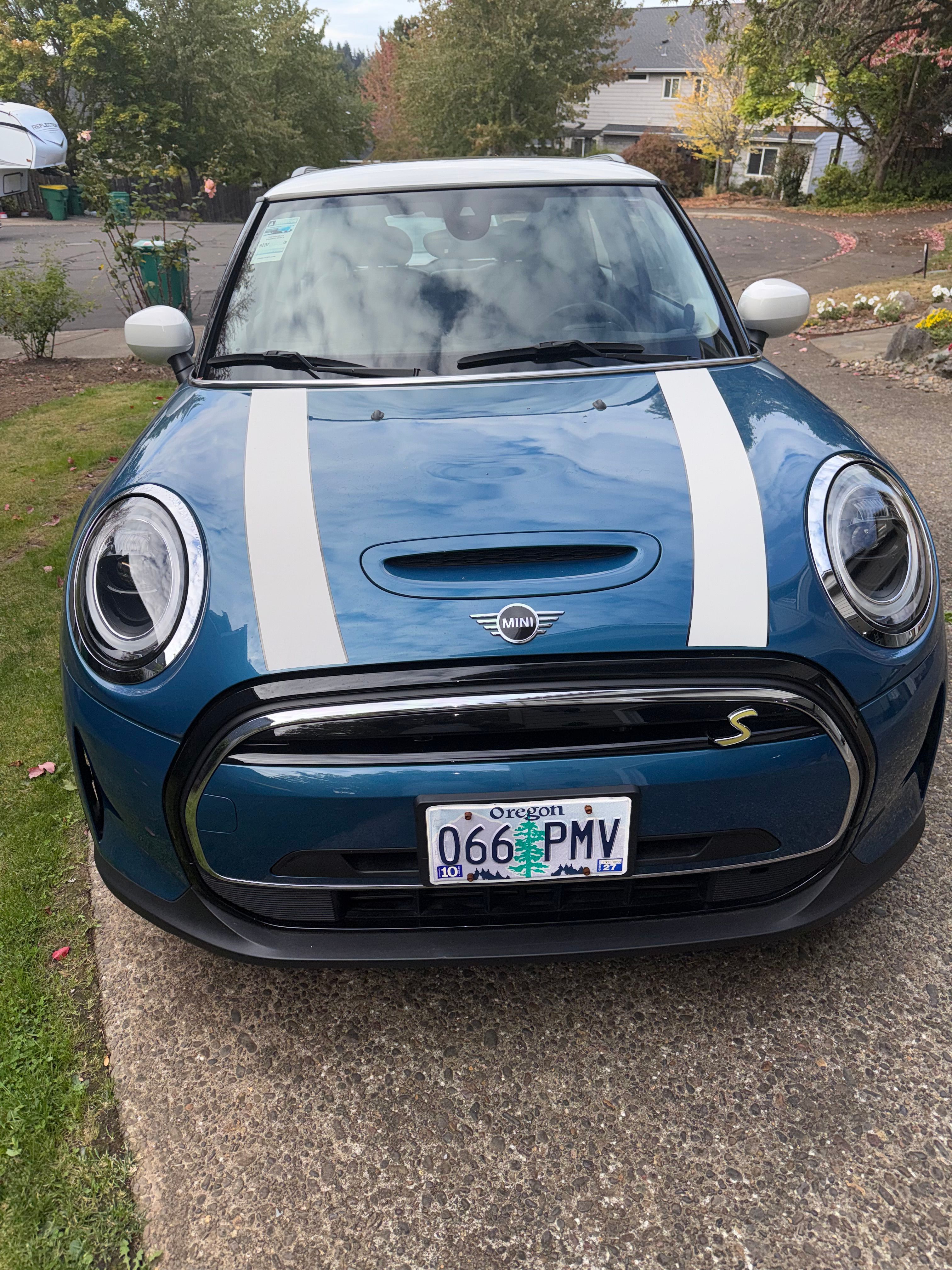 Used 2024 MINI Cooper SE FWD image 4