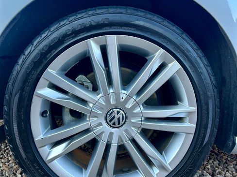 Used 2015 Volkswagen Golf TDI SE image 16